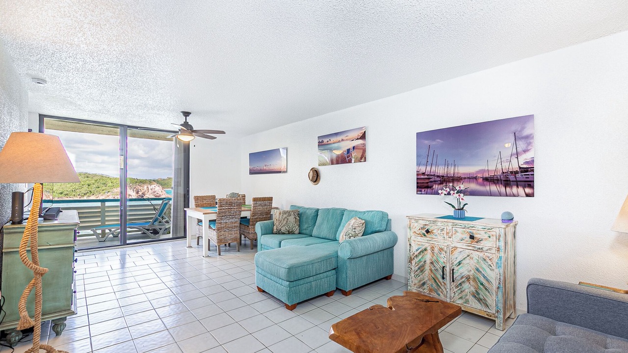 Photo of Livingroom in Bolongo Bay