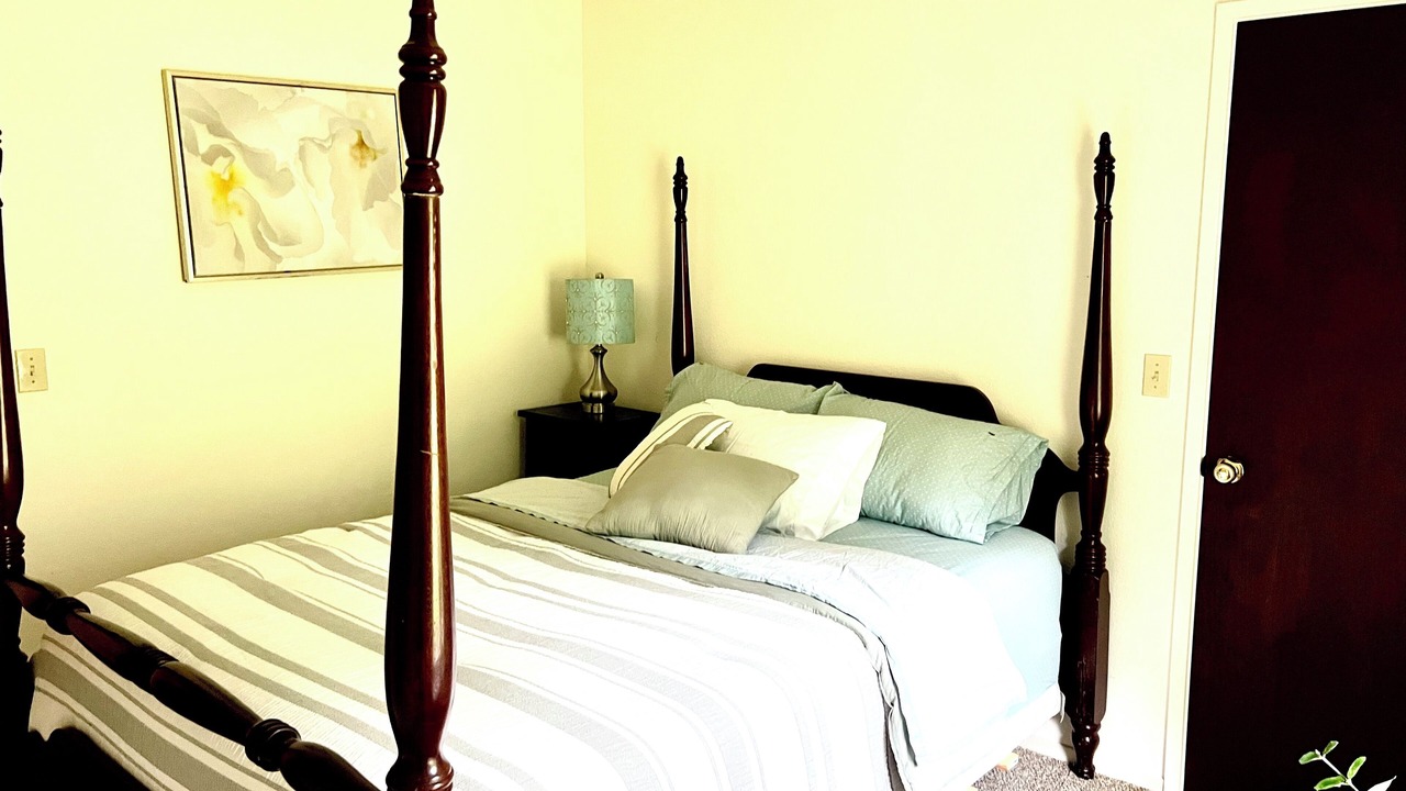 Photo of Bedroom in Squaw Valley