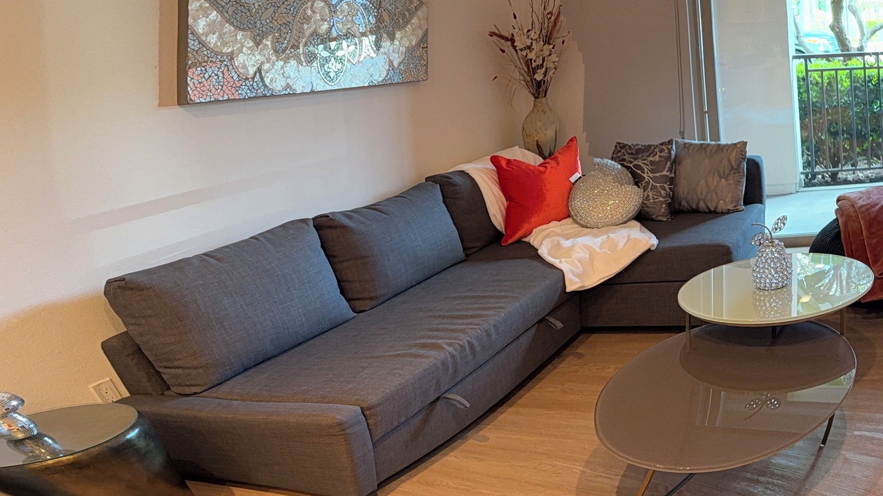Photo of Livingroom in Airport Area