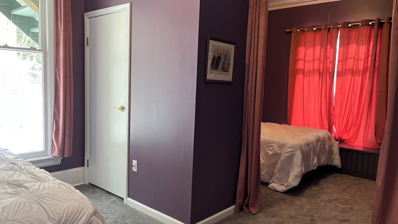 Photo of Bedroom in Ithaca