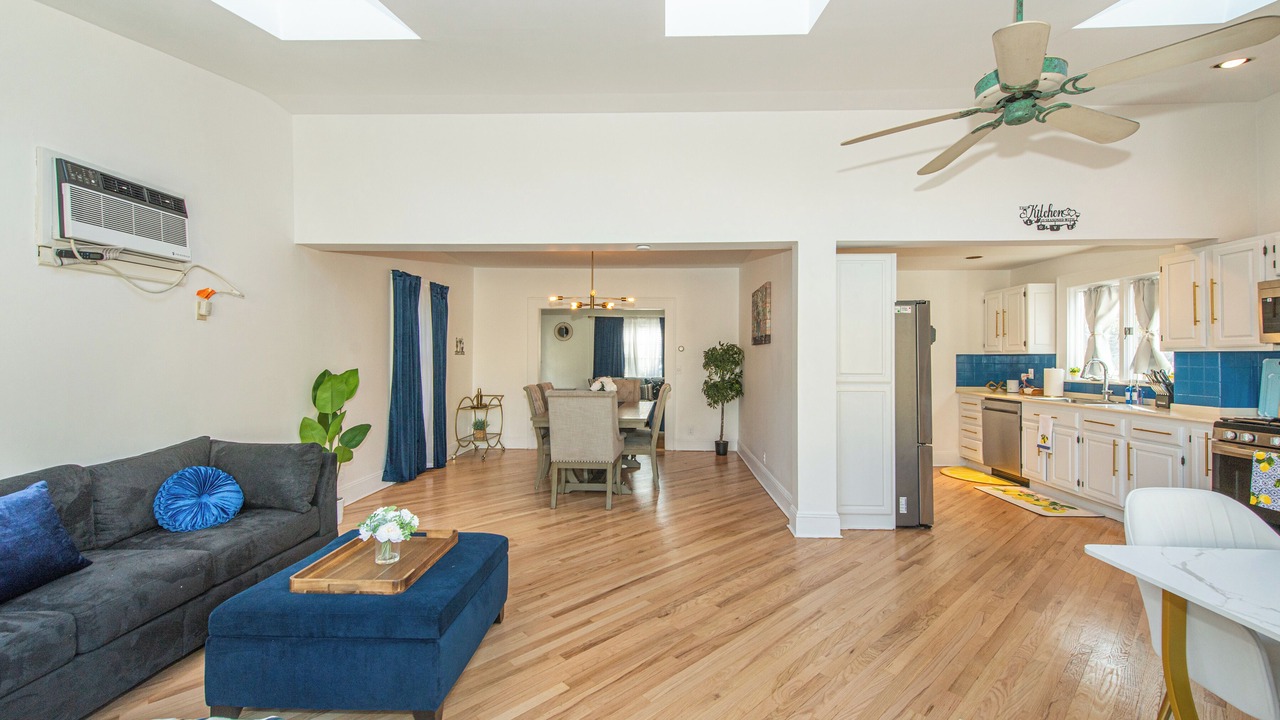 Photo of Livingroom in Upper Montclair