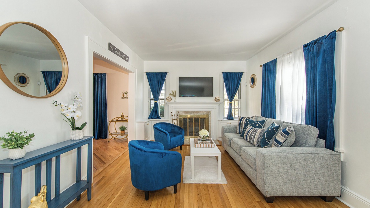 Photo of Livingroom in Upper Montclair