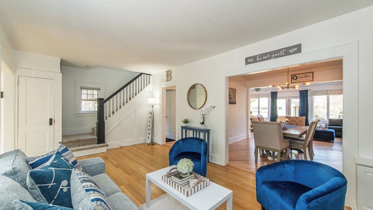 Photo of Livingroom in Upper Montclair