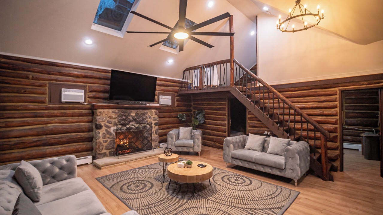 Photo of Livingroom in West Milford