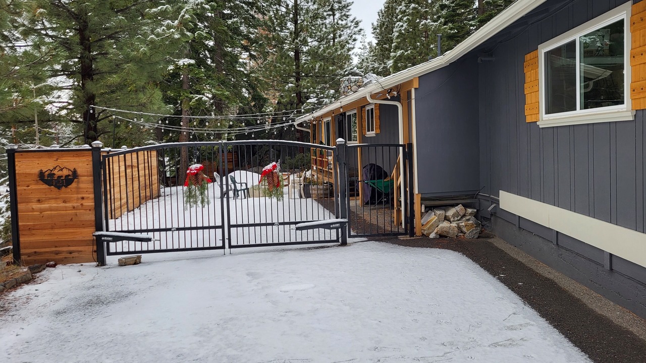 Photo of Outdoor in Stateline