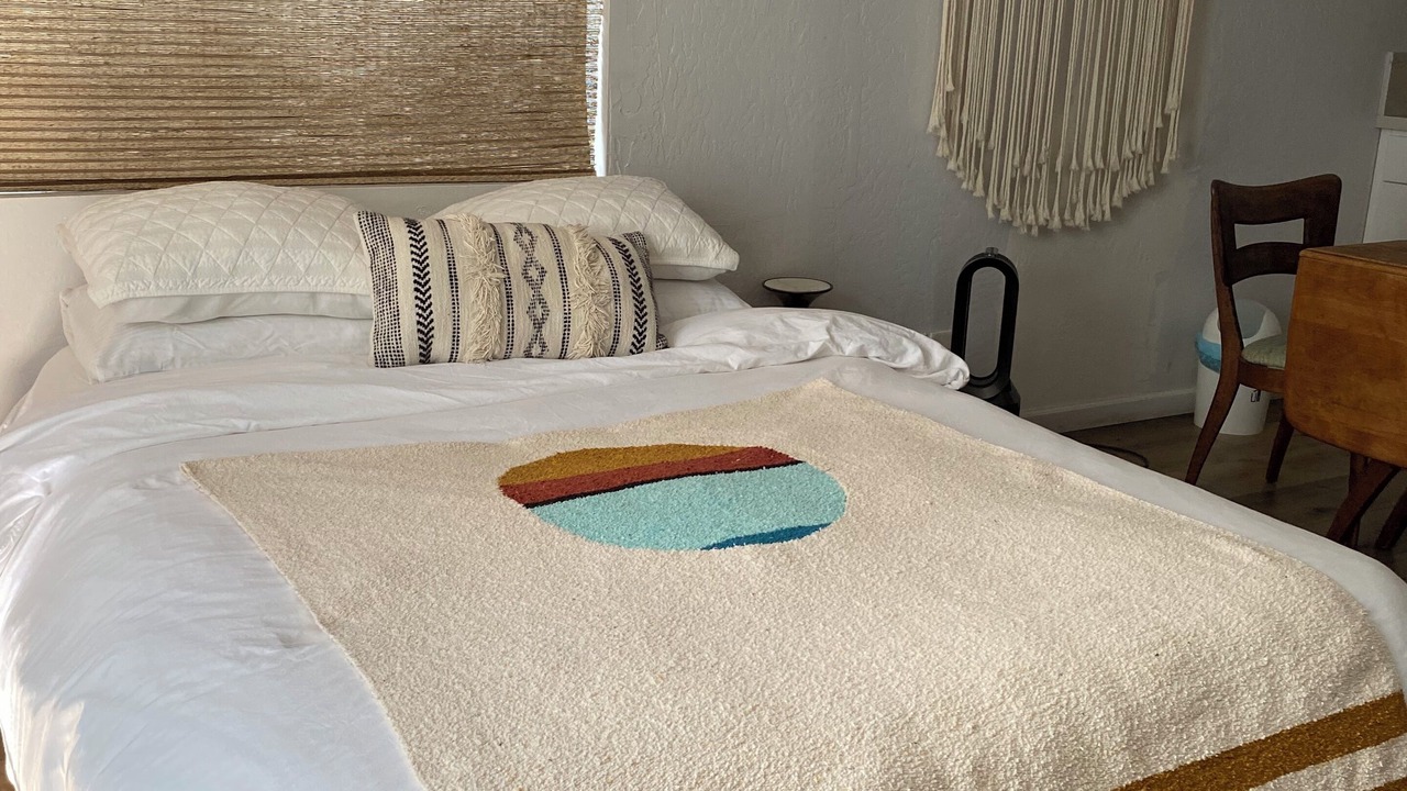 Photo of Bedroom in Silver Strand