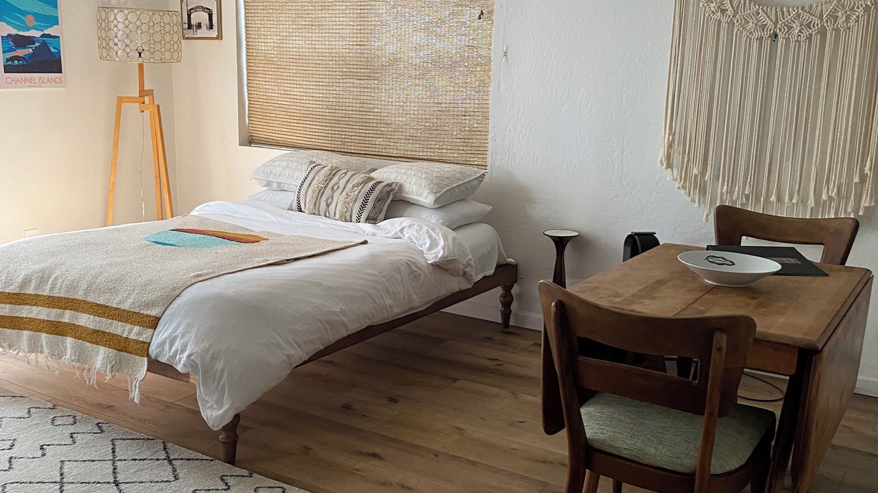 Photo of Bedroom in Silver Strand