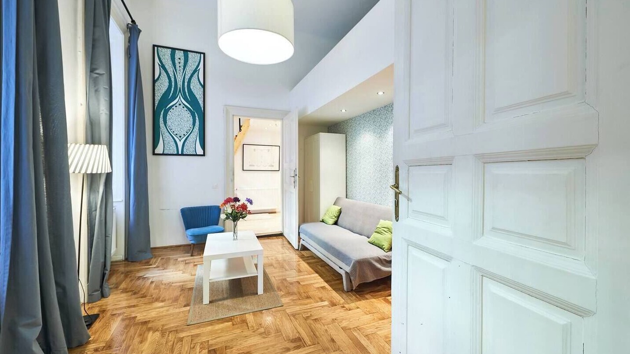 Photo of Livingroom in Palace District
