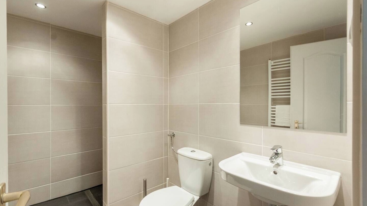 Photo of Bathroom in Palace District