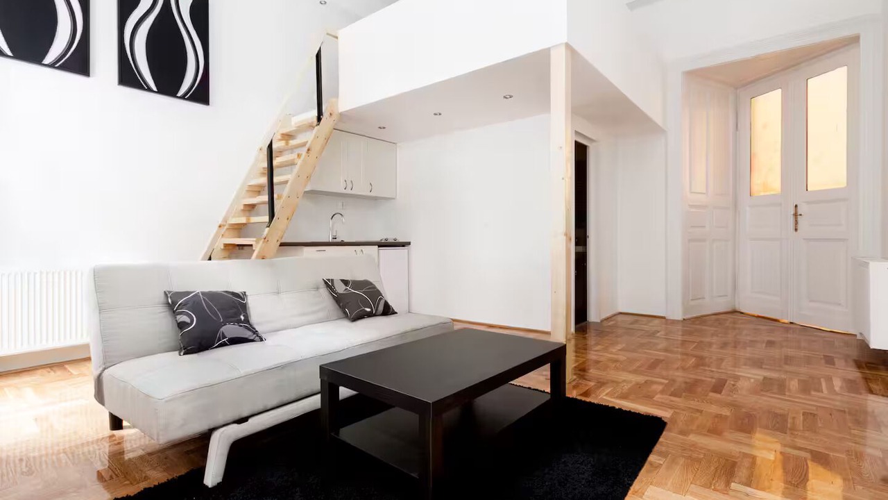 Photo of Livingroom in Palace District