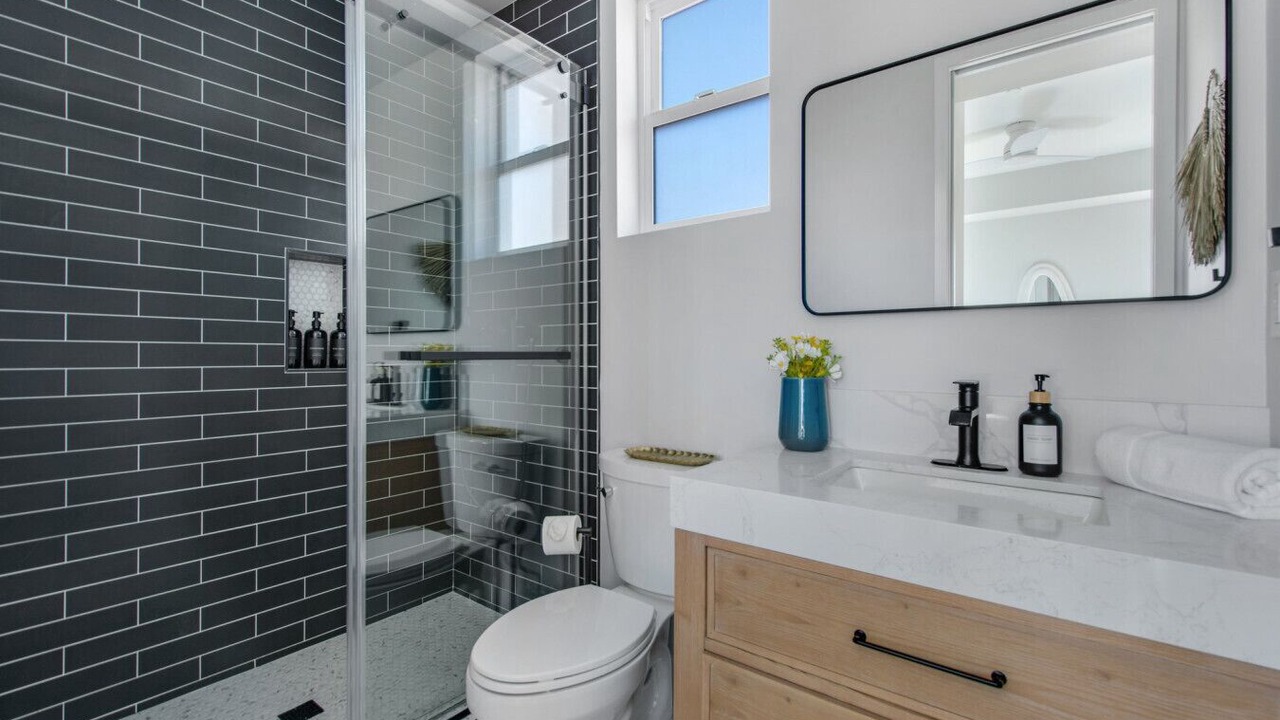 Photo of Bathroom in Huntington Beach