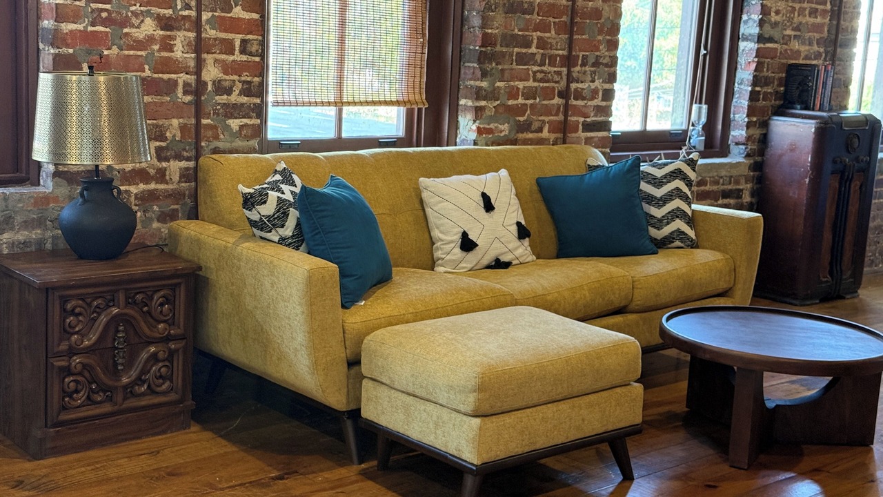 Photo of Livingroom in Central Business District