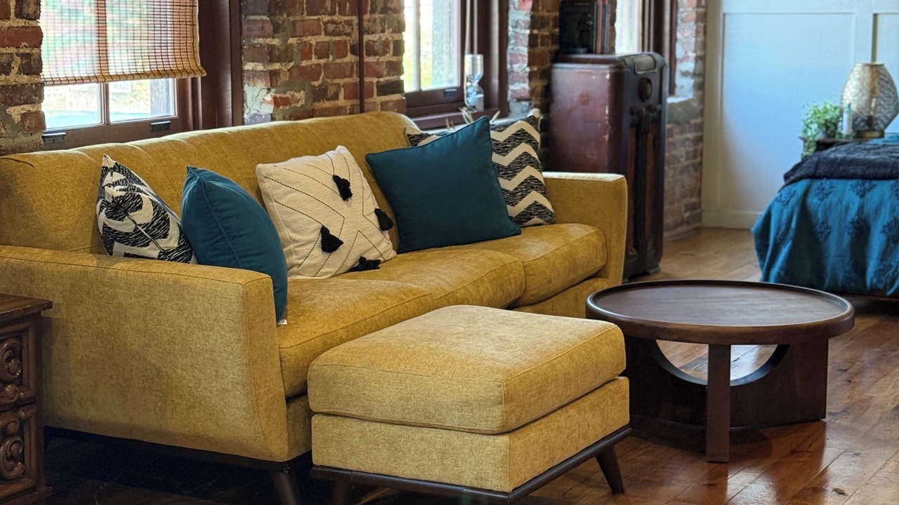 Photo of Livingroom in Central Business District