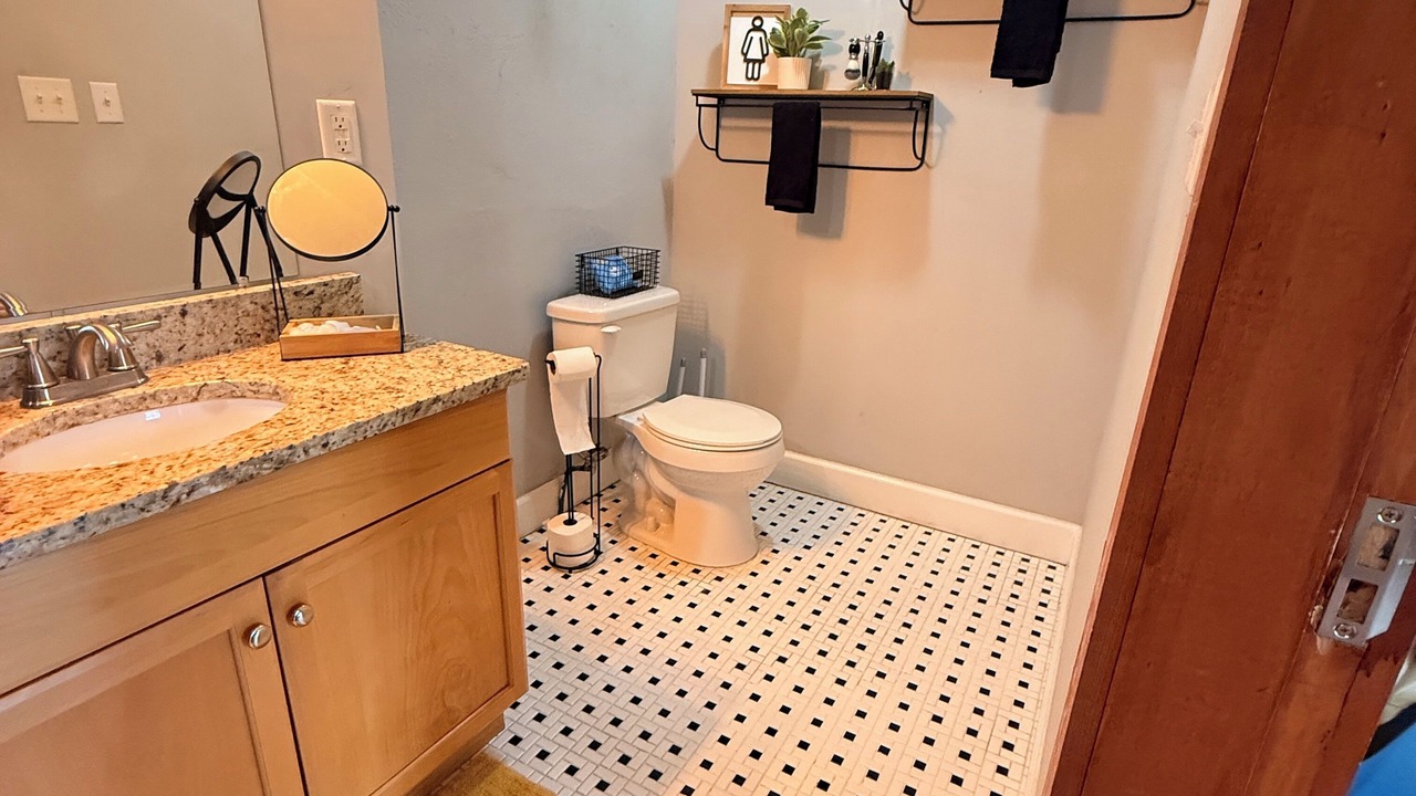 Photo of Bathroom in Central Business District