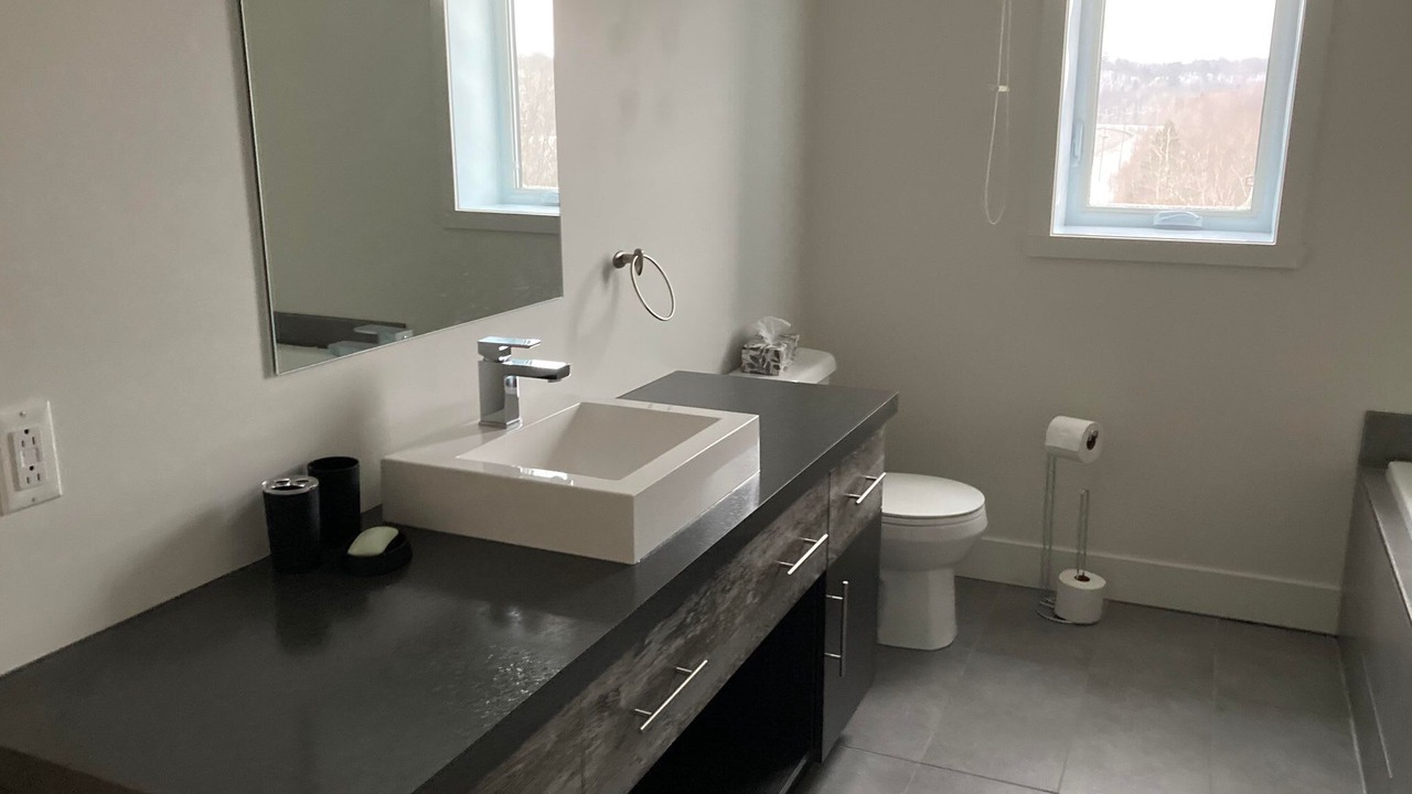 Photo of Bathroom in Saint-Romuald