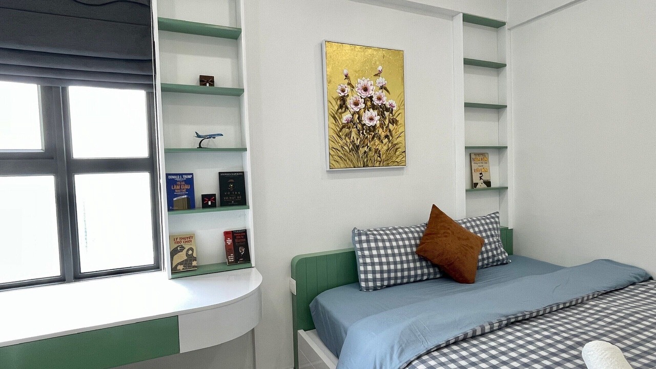 Photo of Bedroom in Trung Hoa Nhan Chinh