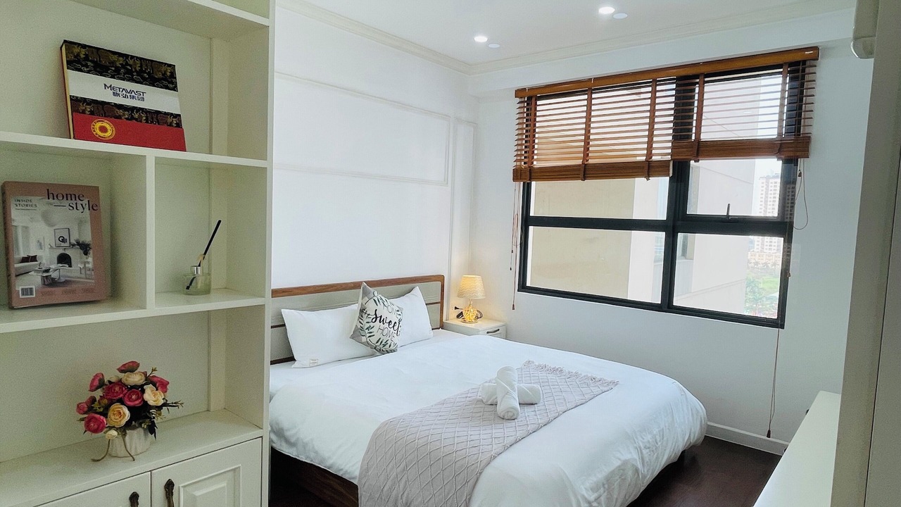 Photo of Bedroom in Trung Hoa Nhan Chinh
