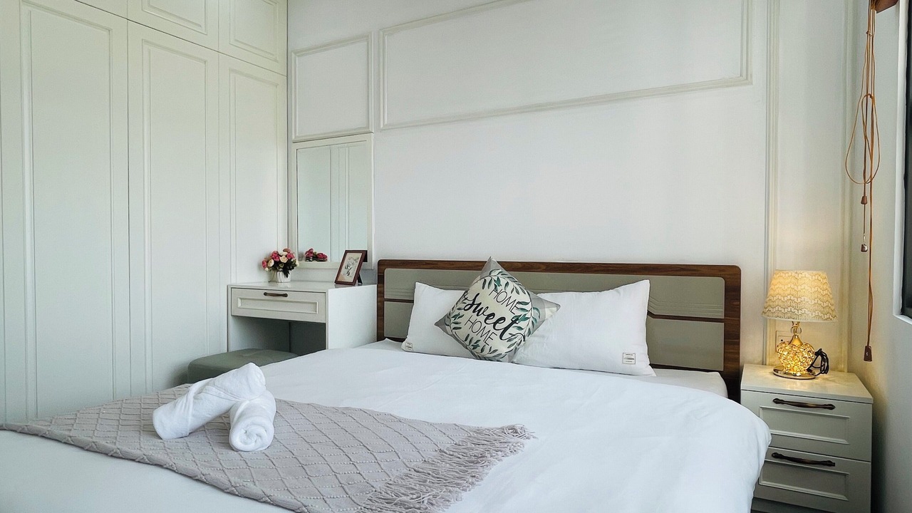 Photo of Bedroom in Trung Hoa Nhan Chinh
