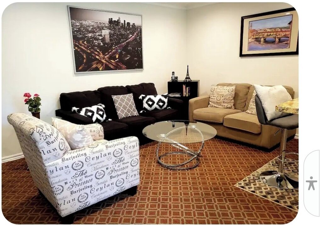 Photo of Livingroom in Norma Triangle