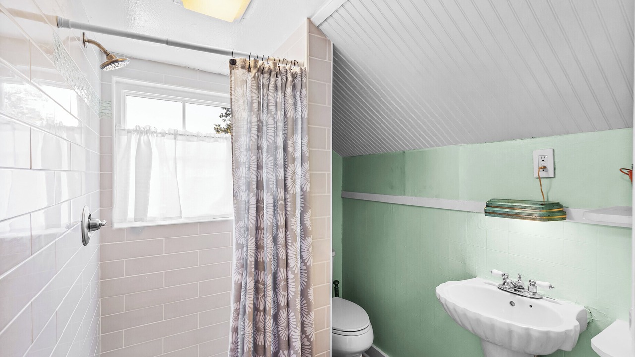 Photo of Bathroom in Old Town