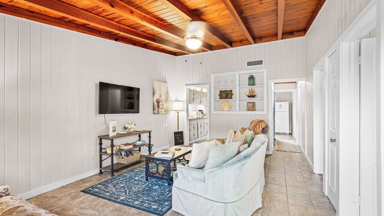 Photo of Livingroom in Old Town