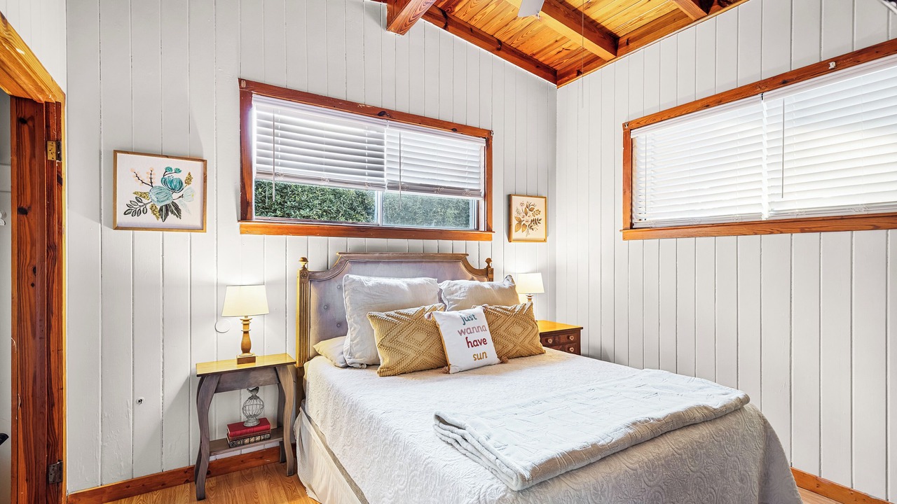 Photo of Bedroom in Old Town