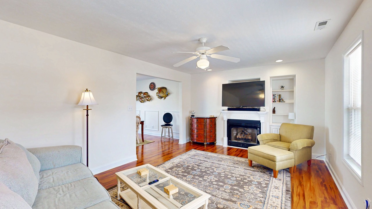 Photo of Livingroom in Morehead City