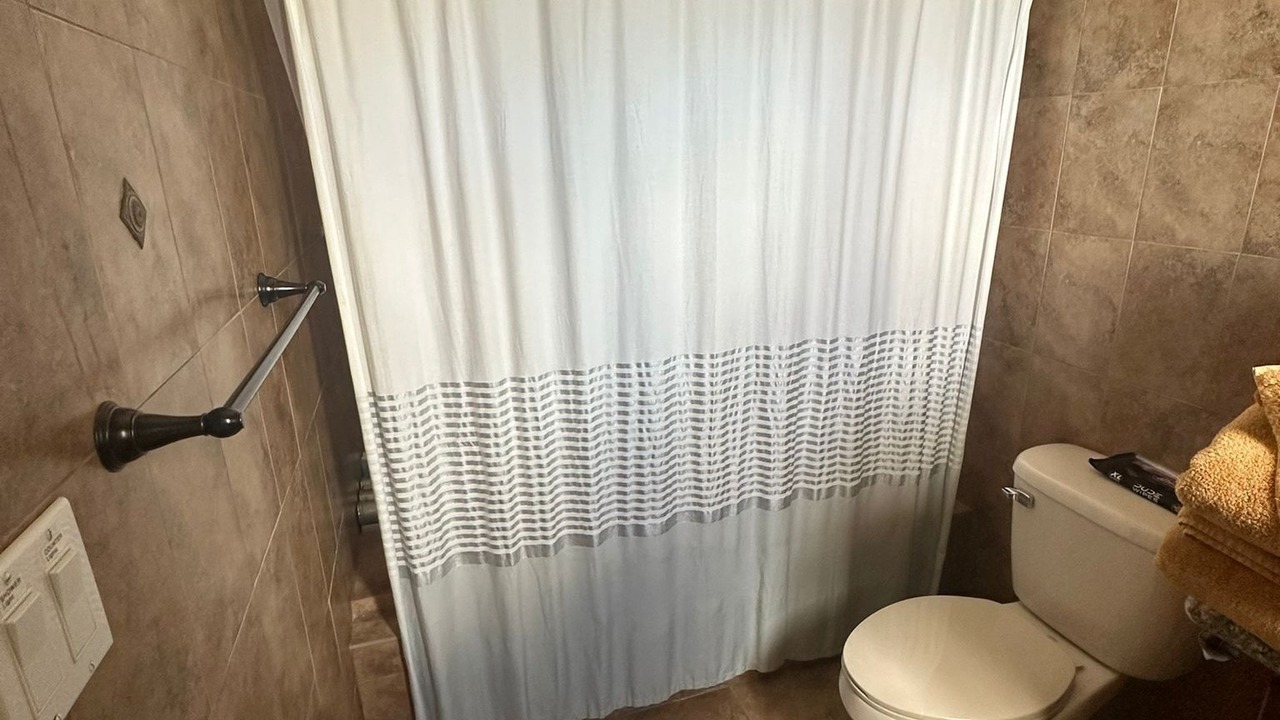 Photo of Bathroom in High Rock