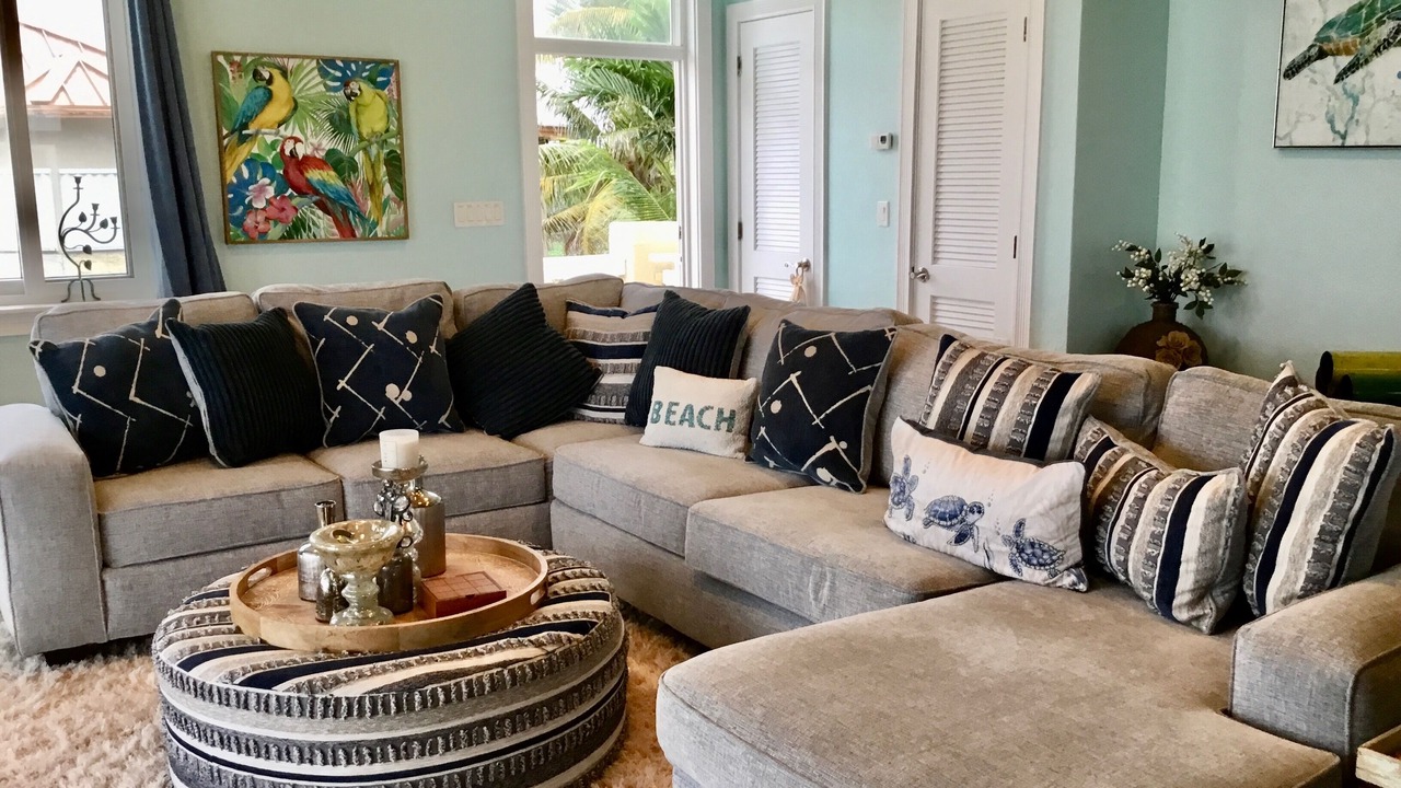 Photo of Livingroom in High Rock