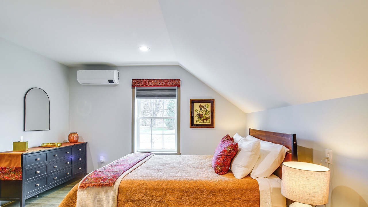 Photo of Bedroom in Valois