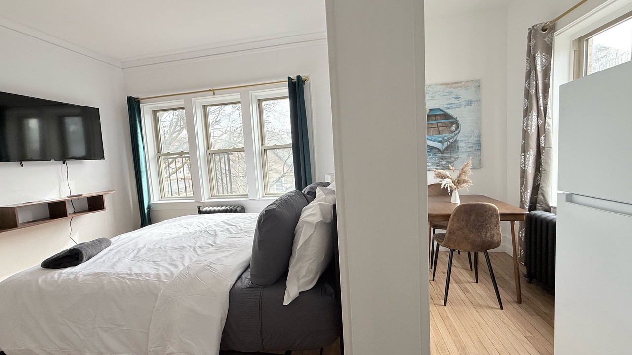 Photo of Bedroom in East Avenue