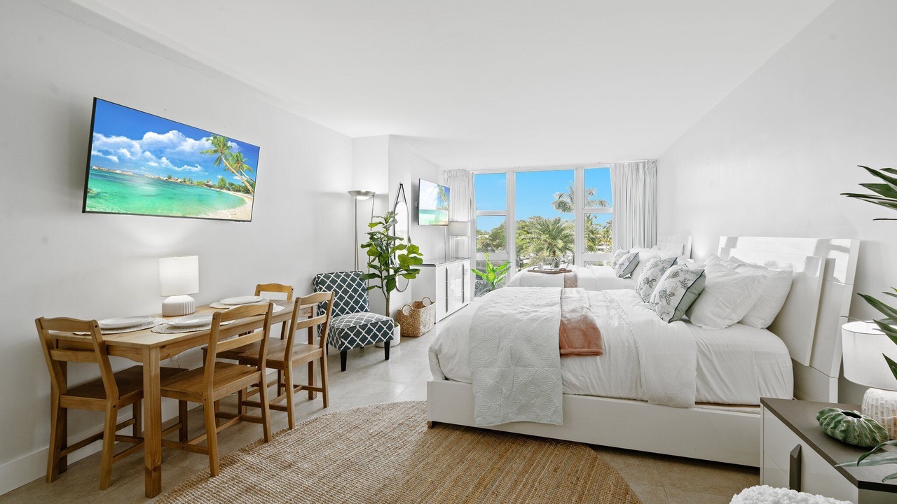 Photo of Bedroom in Galt Mile