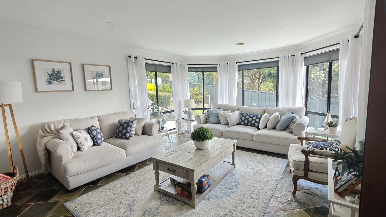 Photo of Livingroom in Jerrabomberra