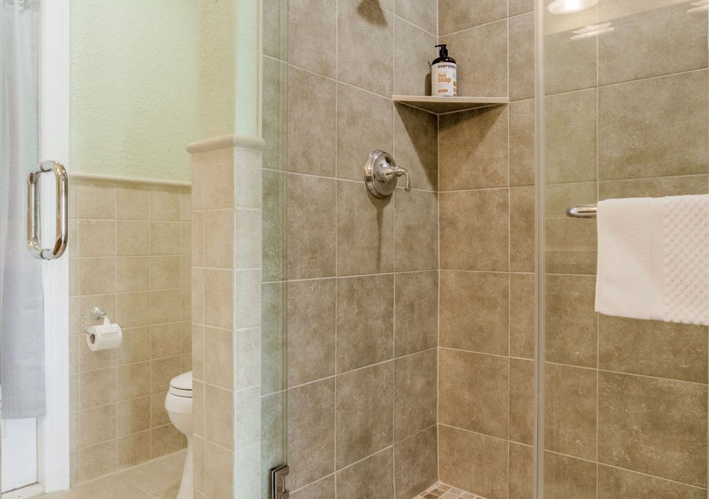 Photo of Bathroom in Ono Island