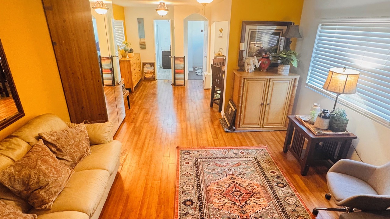 Photo of Livingroom in Santa Ana