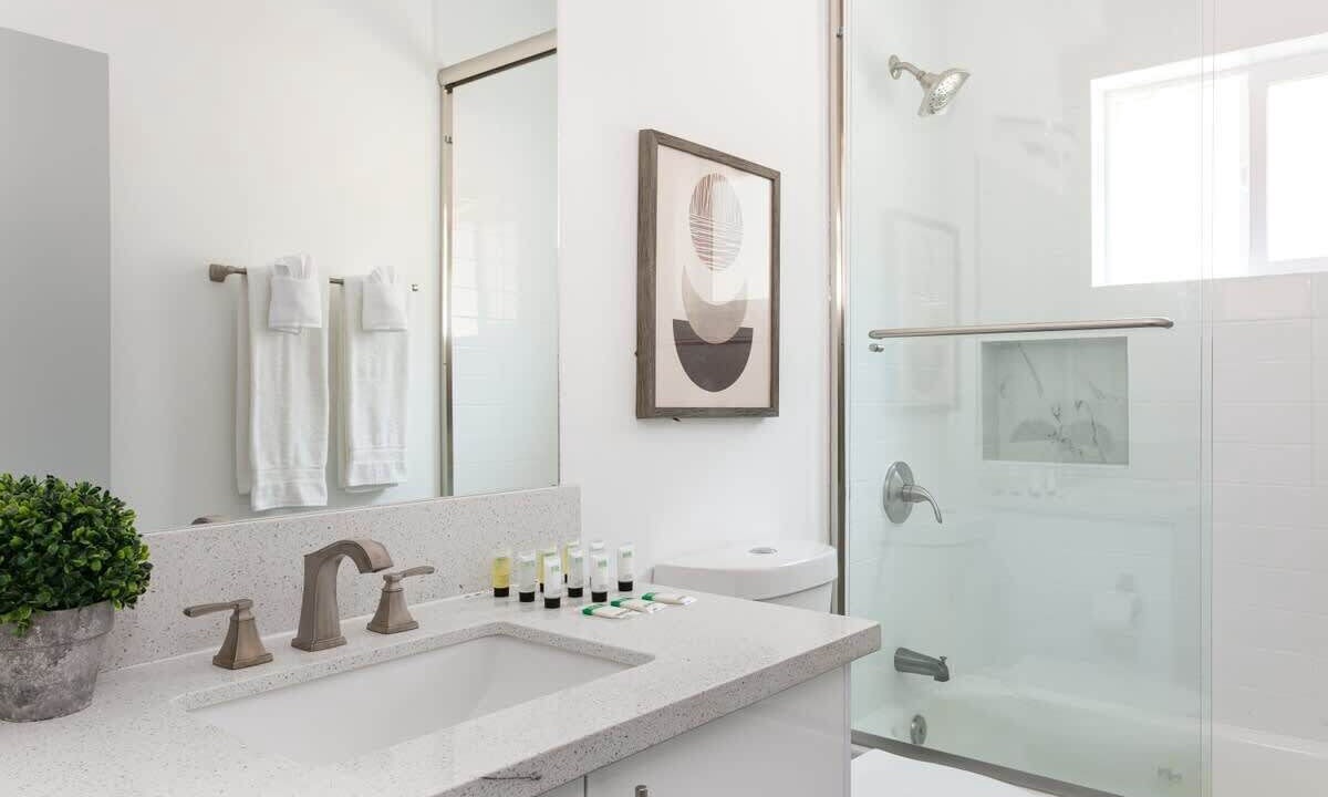 Photo of Bathroom in Historic Filipinotown