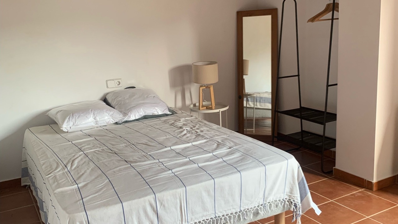 Photo of Bedroom in Pals