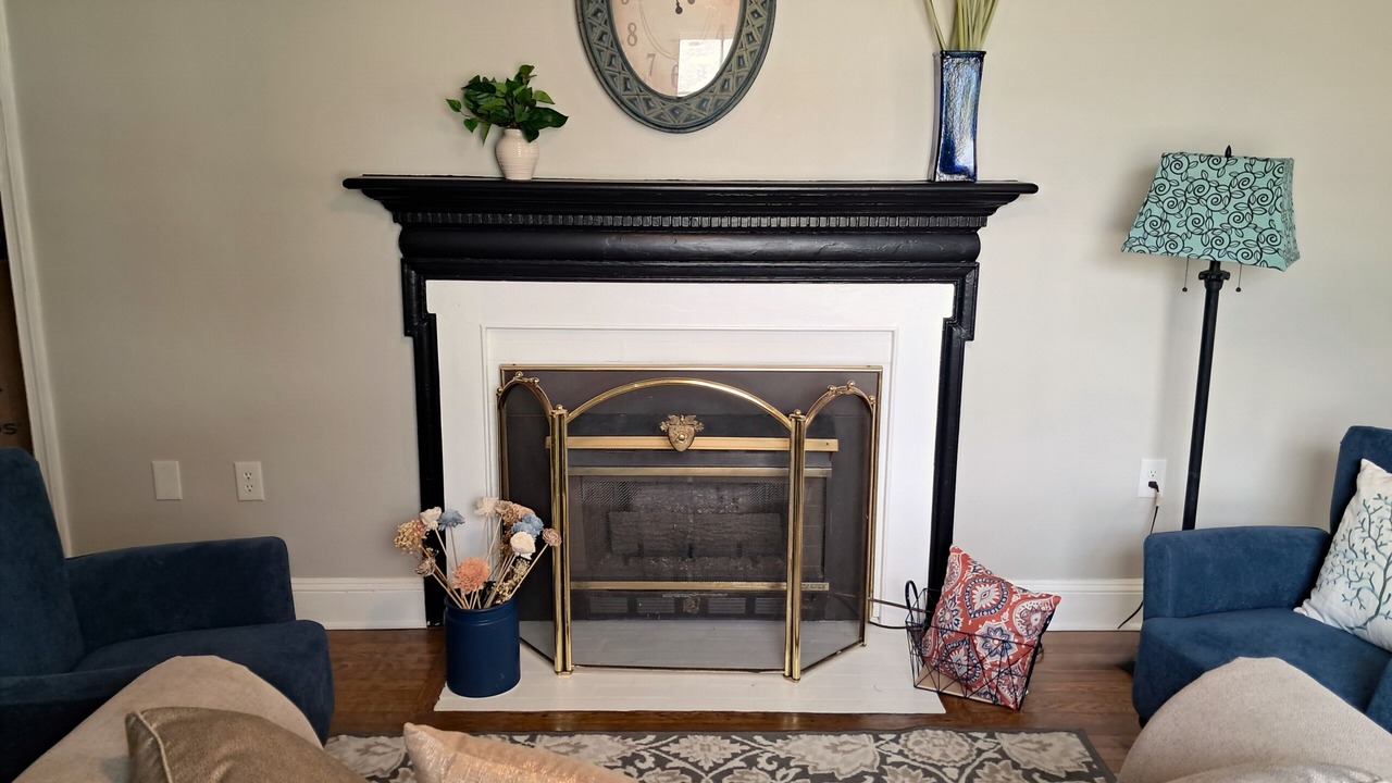 Photo of Livingroom in Terry Sanford