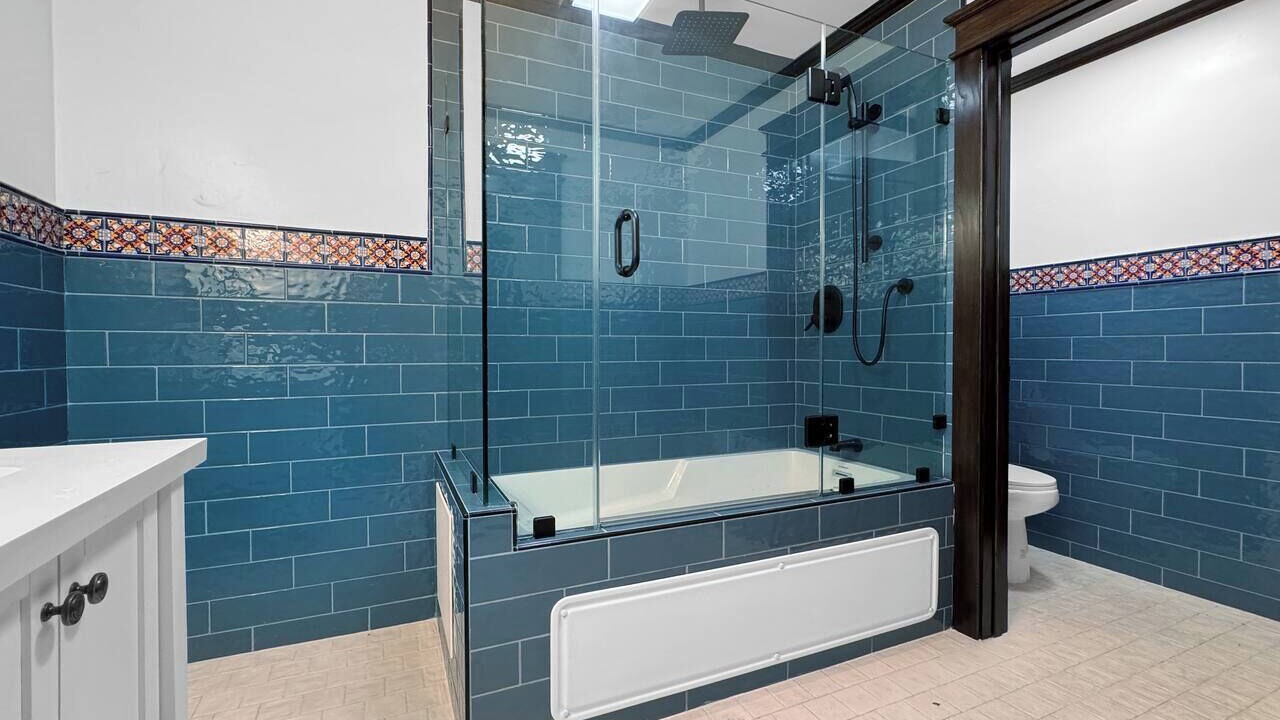 Photo of Bathroom in Silver Strand