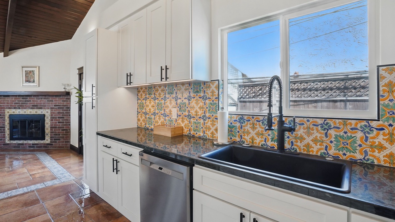 Photo of Kitchen in Silver Strand