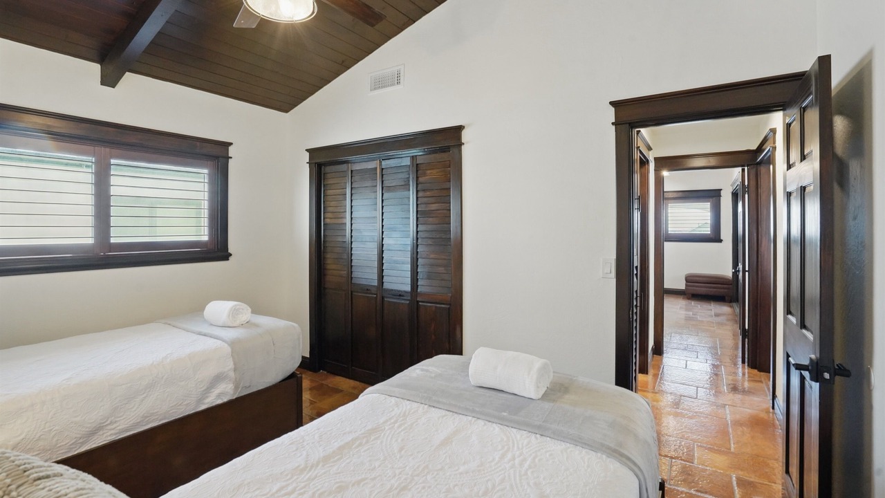 Photo of Bedroom in Silver Strand