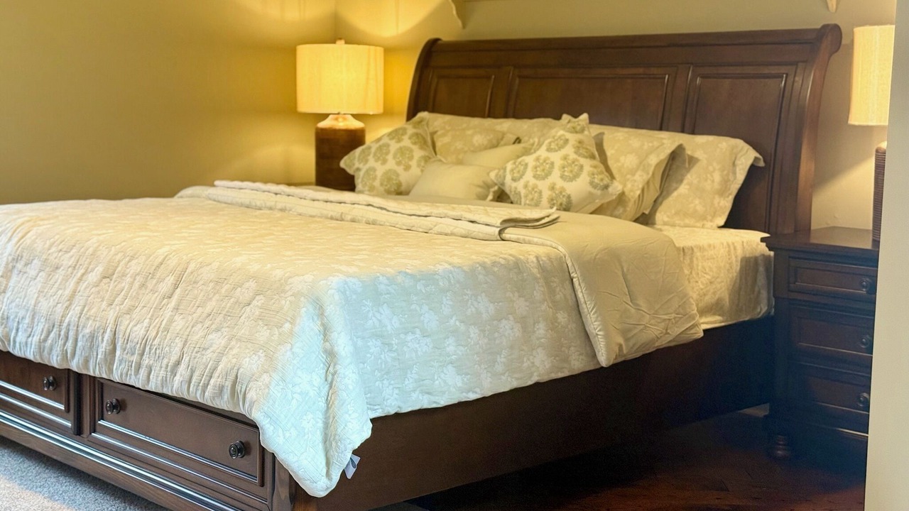 Photo of Bedroom in Milton