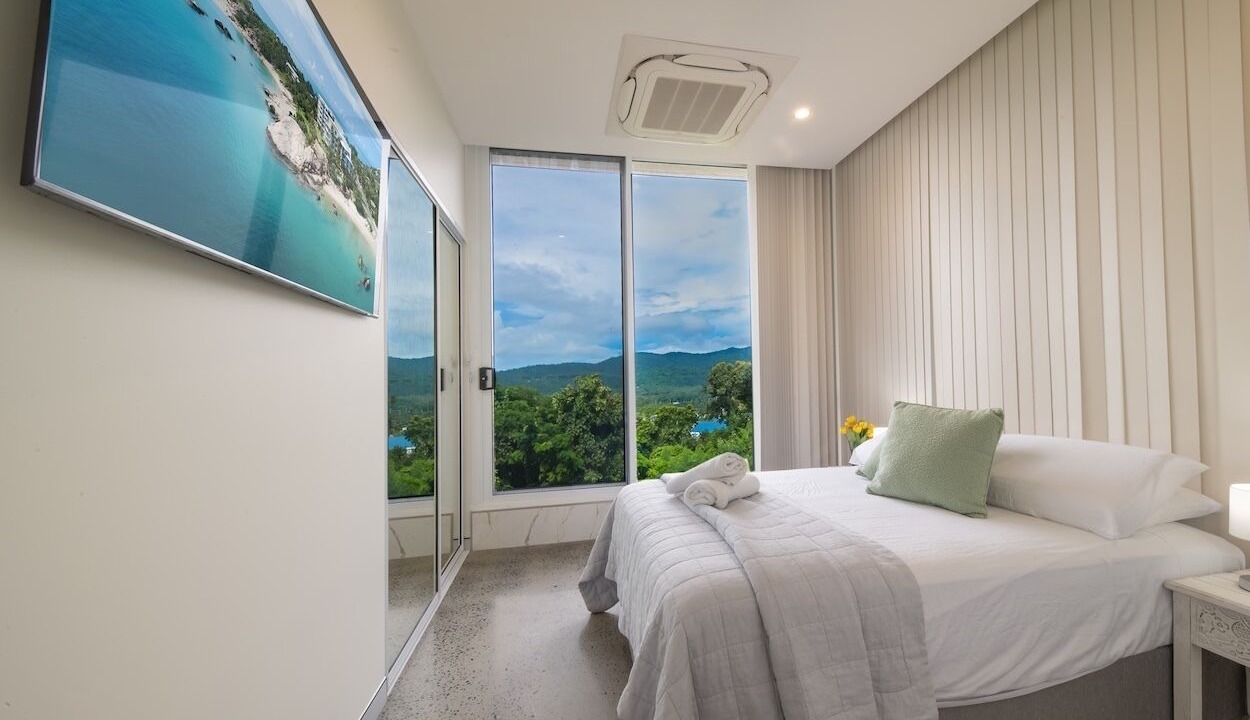 Photo of Bedroom in Airlie Beach