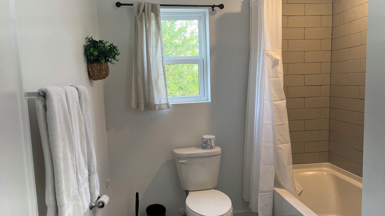 Photo of Bathroom in Plaza Midwood
