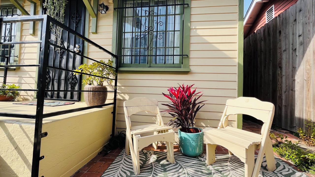 Photo of Patio Balcony in Hollywood