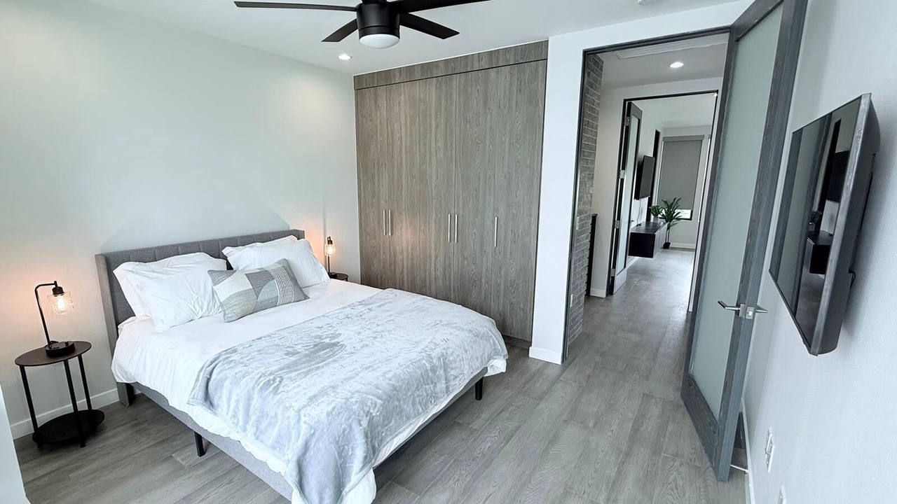 Photo of Bedroom in Valley Village