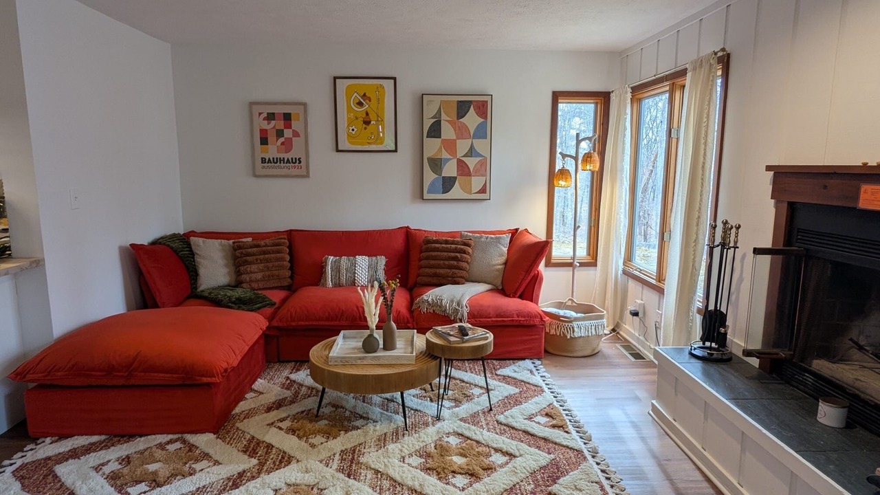 Photo of Livingroom in East Stroudsburg