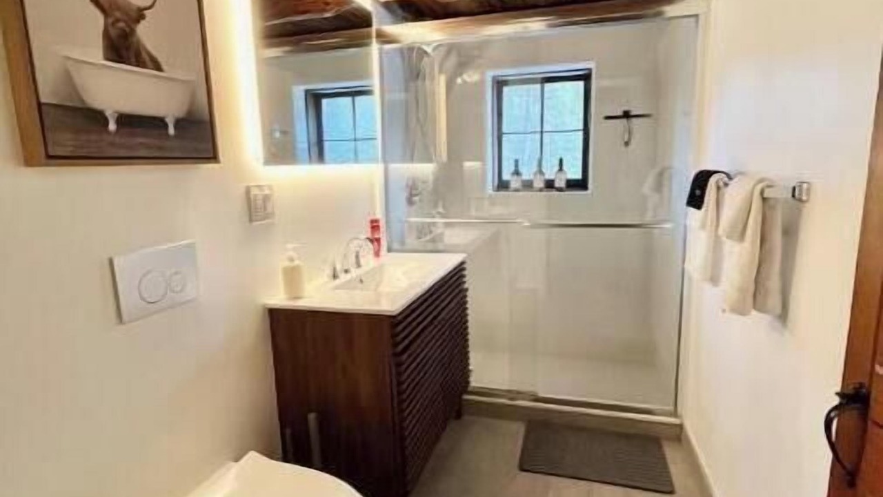 Photo of Bathroom in Greenwood Lake