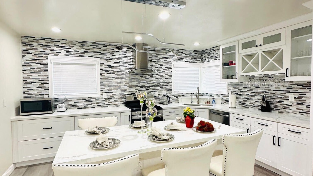 Photo of Kitchen in Midway City