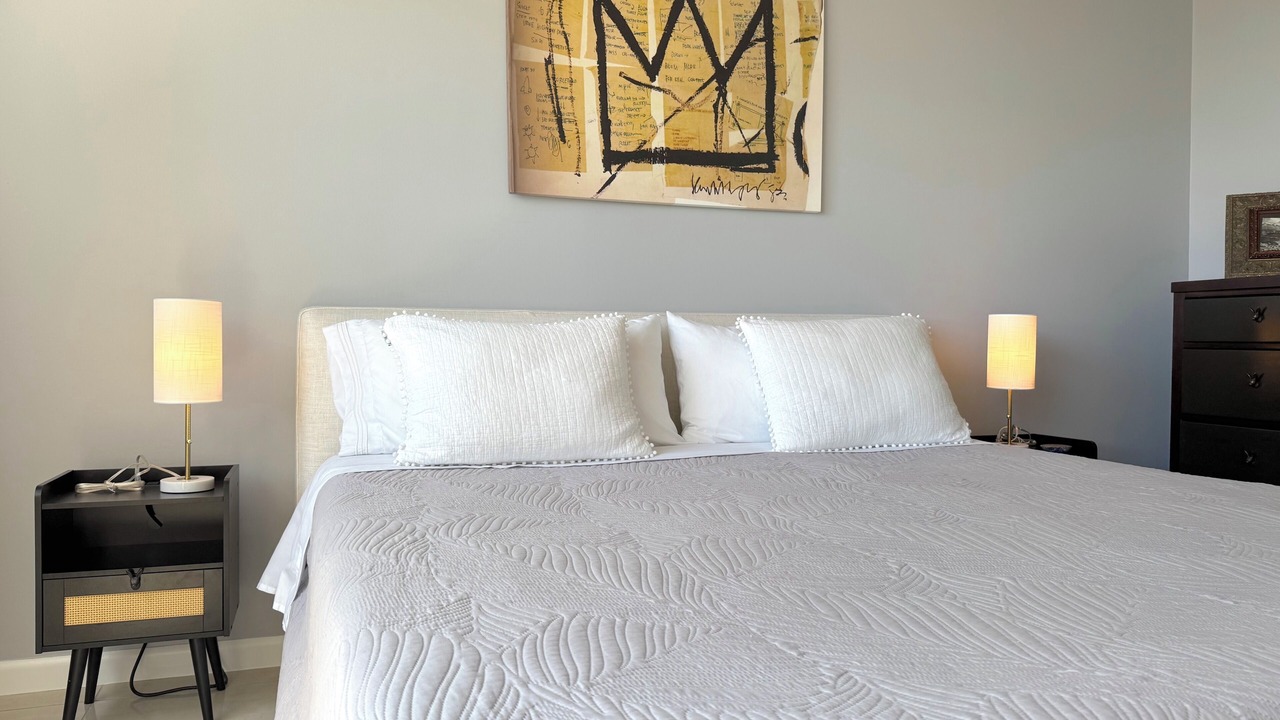 Photo of Bedroom in Midtown